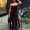 Asymetryczna tiulowa sukienka midi z koronką Asymetryczna tiulowa sukienka midi z koronką