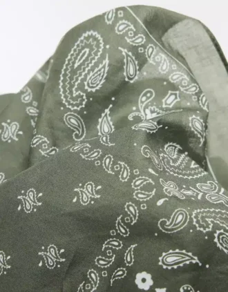 Bandana w paisley