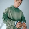 Bluza z kapturem o luźnym kroju z efektem sprania – Bluzy i bluzy z kapturem – Mężczyźni