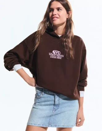 Bluza z kapturem z nadrukiem