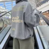 Bluza z kapturem z nadrukiem Bluza z kapturem z nadrukiem