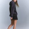 Bluza z kapturem z ćwiekami – topy i body Bluza z kapturem z ćwiekami – topy i body