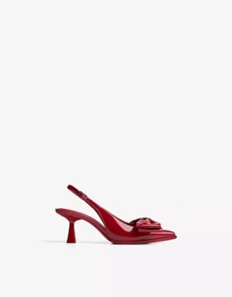 Buty z kokardką na niskich szpilkach – obuwie na szpilkach