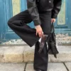 Jeansy z szerokimi nogawkami
