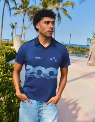Koszulka polo z nadrukiem w stylu retro – Bershka Lovers Koszulka polo z nadrukiem w stylu retro – Bershka Lovers
