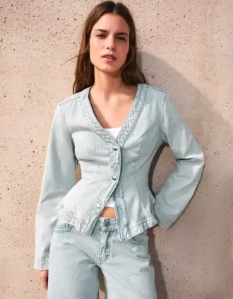 Kurtka Denim w paski z falbaną – Kurtki i trencze