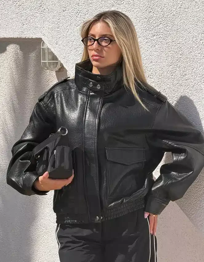 Kurtka Faux Leather z kołnierzem w kształcie lejka Kurtka Faux Leather z kołnierzem w kształcie lejka