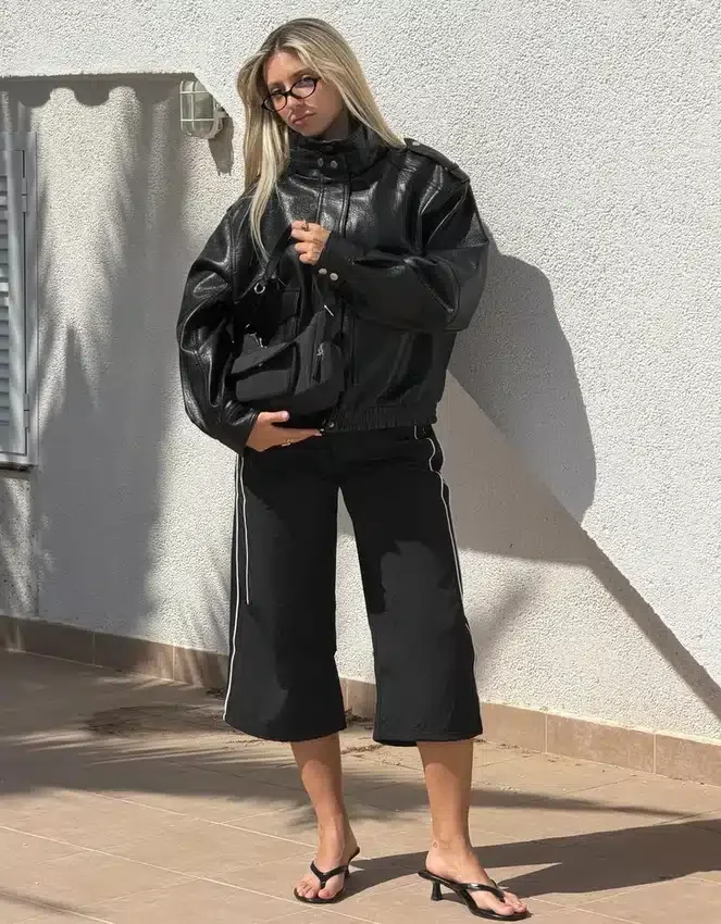 Kurtka Faux Leather z kołnierzem w kształcie lejka Kurtka Faux Leather z kołnierzem w kształcie lejka