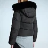 Kurtka Puffer z kapturem z futerkiem – Kurtki i trencze Kurtka Puffer z kapturem z futerkiem – Kurtki i trencze