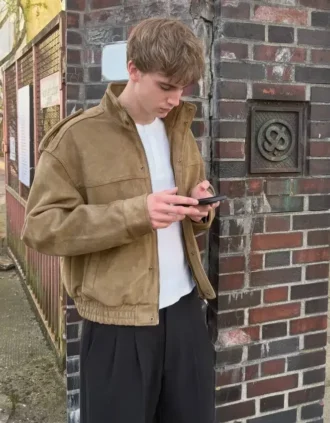 Kurtka z imitacji zamszu