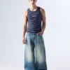 Luźne jeansy z klamrą z tyłu – Jeansy Luźne jeansy z klamrą z tyłu – Jeansy