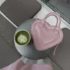 Mini torebka w kształcie serca Mini torebka w kształcie serca