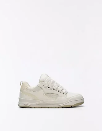 Obszerne sneakersy skateboardowe