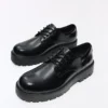 Obuwie typu blucher