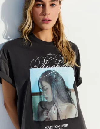 Oversize Madison Beer T-Shirt Oversize Madison Beer T-Shirt