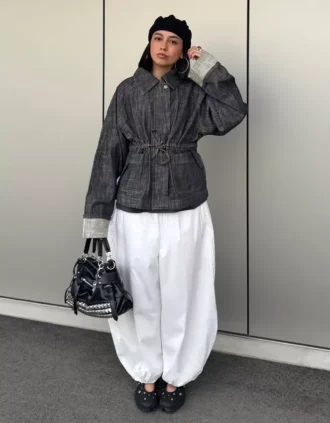Oversize’owa kurtka z teksturowanego Denimu