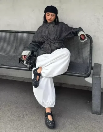 Oversize’owa kurtka z teksturowanego Denimu