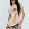 Oversize’owy T-shirt z nadrukiem Tyla – damski Oversize’owy T-shirt z nadrukiem Tyla – damski