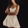 Satynowa sukienka typu bustier