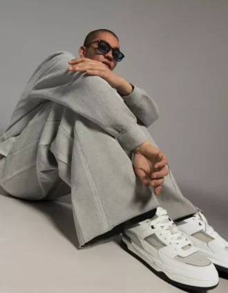 Sneakersy sportowe z grubą podeszwą i wstawkami – Sneakersy