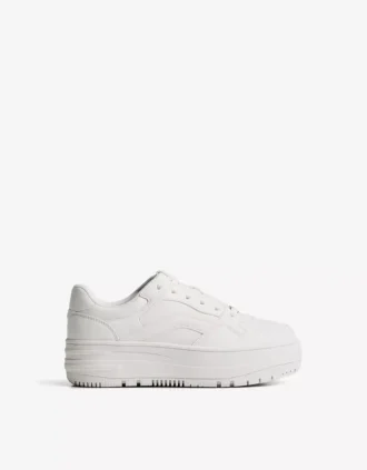 Sneakersy z grubą podeszwą