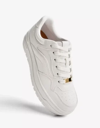 Sneakersy z grubą podeszwą