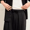 Spodnie typu baggy w stylu rustykalnym Spodnie typu baggy w stylu rustykalnym