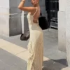 Sukienka midi z koronkową lamówką