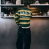 Sweter w paski z kołnierzykiem koszulki polo – Swetry i kardigany
