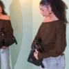 Sweter z asymetrycznym ściągaczem u dołu Sweter z asymetrycznym ściągaczem u dołu