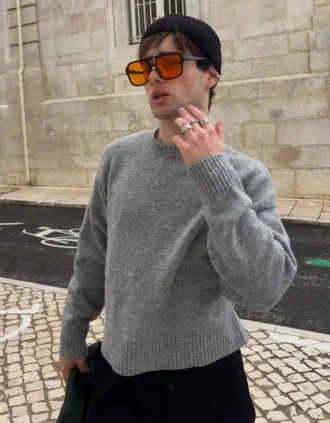 Sweter z okrągłym dekoltem