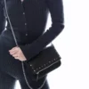 Torba z klapką, zamkiem i ćwiekami – Akcesoria Torba z klapką, zamkiem i ćwiekami – Akcesoria